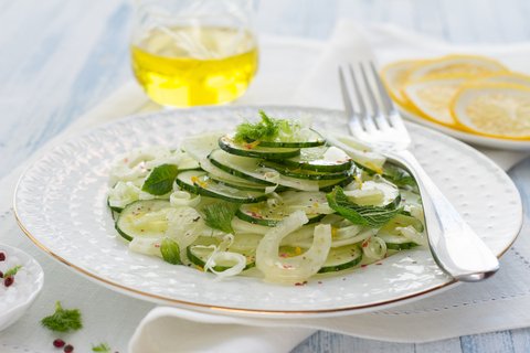 Quick, easy and delicious Cucumber and Onion Salad