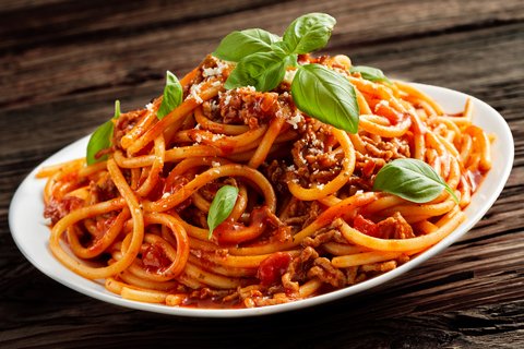 The page titles says it all, this is the quickest and easiest and tastiest spaghetti bolognese of all.